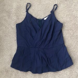 Paper dolls flowy top